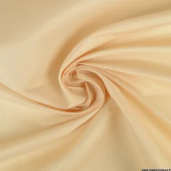Tissu polyester sergine nougat pour robe de mariée et cocktail