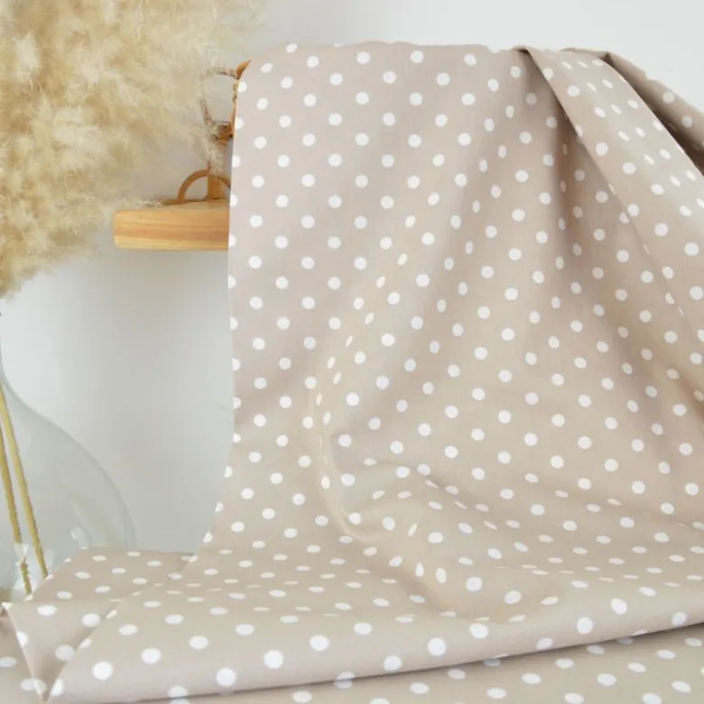 Tissu popeline coton motif Pois blancs fond Sable - OEKO TEX