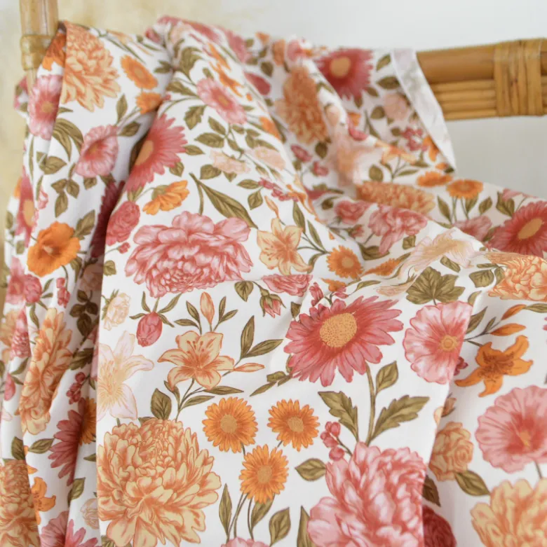 Tissu Popeline de coton Elisabeth motif fleurs rose et abricot - OEKO TEX