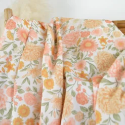 Tissu Popeline de coton Elisabeth motif fleurs rose et vert - OEKO TEX