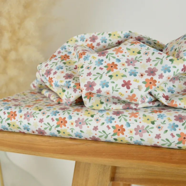 Tissu popeline de coton Ilusion motif petites fleurs multicolores