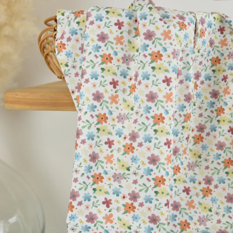 Tissu popeline de coton Ilusion motif petites fleurs multicolores