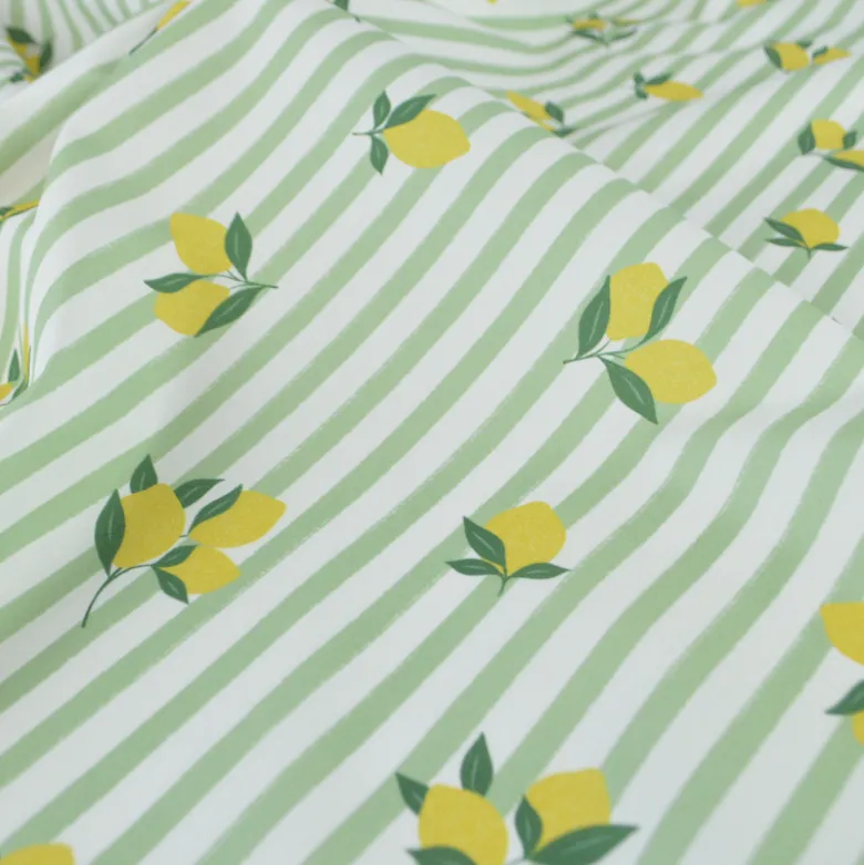 Tissu Popeline de coton Limoncello motif citrons et rayures amande - OEKO TEX