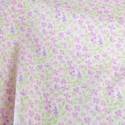 Tissu popeline de coton Poppy – motif fleurs Violettes