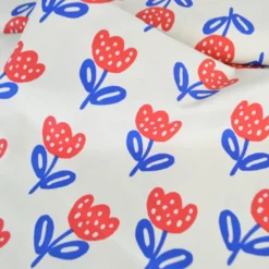 Tissu popeline de coton Poppy – motif tulipes rouges et bleues