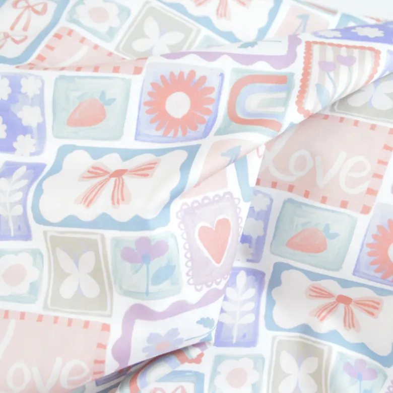 Tissu popeline de coton Poppy – motif patchwork Love Lilas