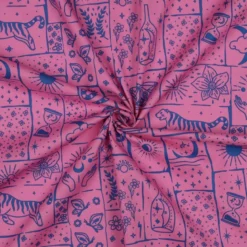 Tissu popeline de coton Poppy – motif ésotérique Solena – Fuchsia