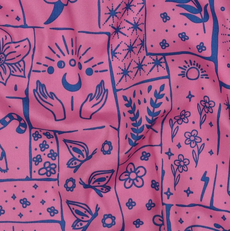 Tissu popeline de coton Poppy – motif ésotérique Solena – Fuchsia