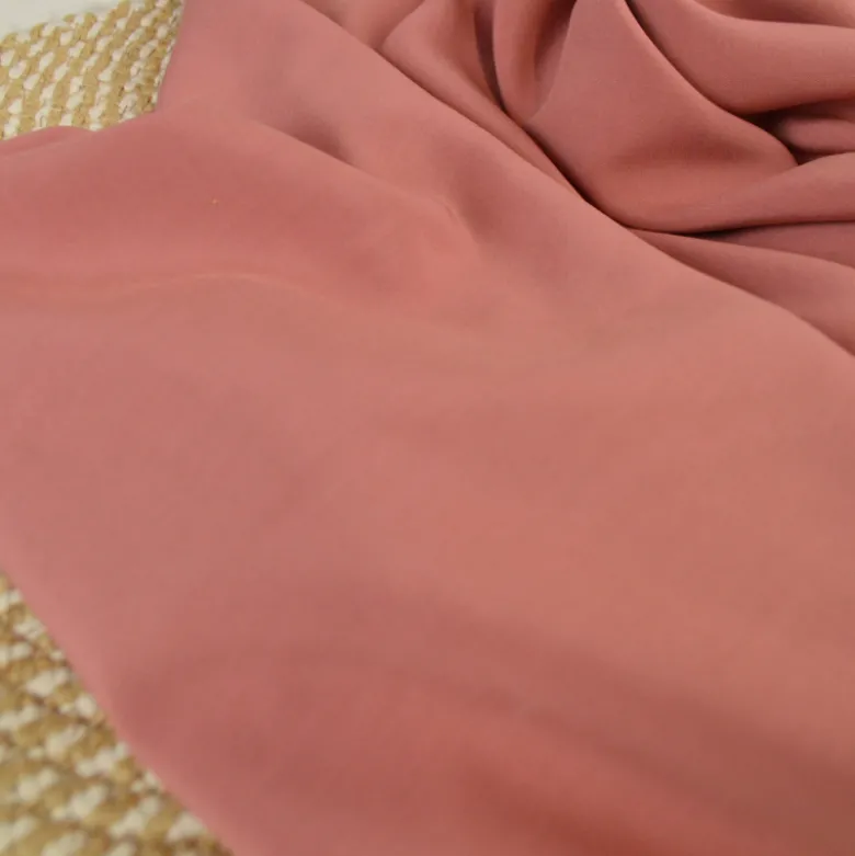 Tissu popeline de Viscose Bois de Rose