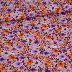 Tissu popeline de viscose Giada - motif fleurs violettes et oranges