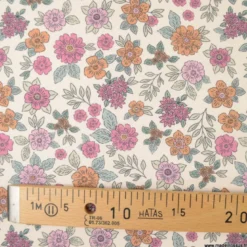 Tissu popeline Marion motif fleurs fuchsia et camel fond ecru - exclusif
