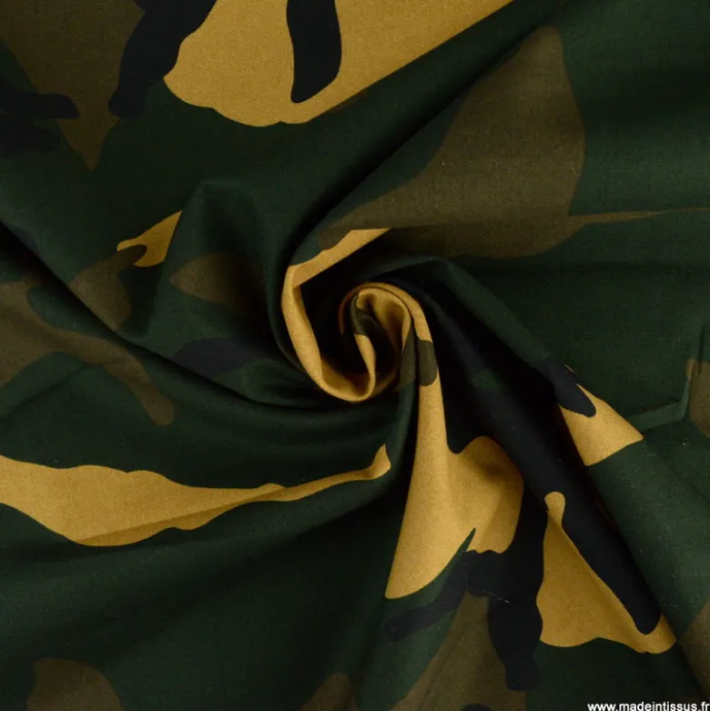 Tissu popeline motif camouflage armée vert kaki et beige