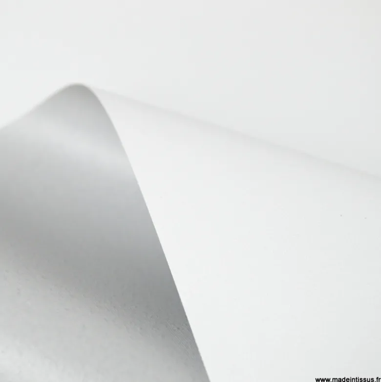 Tissu pour écran de vidéoprojection 160cm de largeur