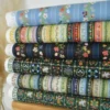 Tissu Rifle Paper carreaux de fleurs fond vert - Collection Gracie