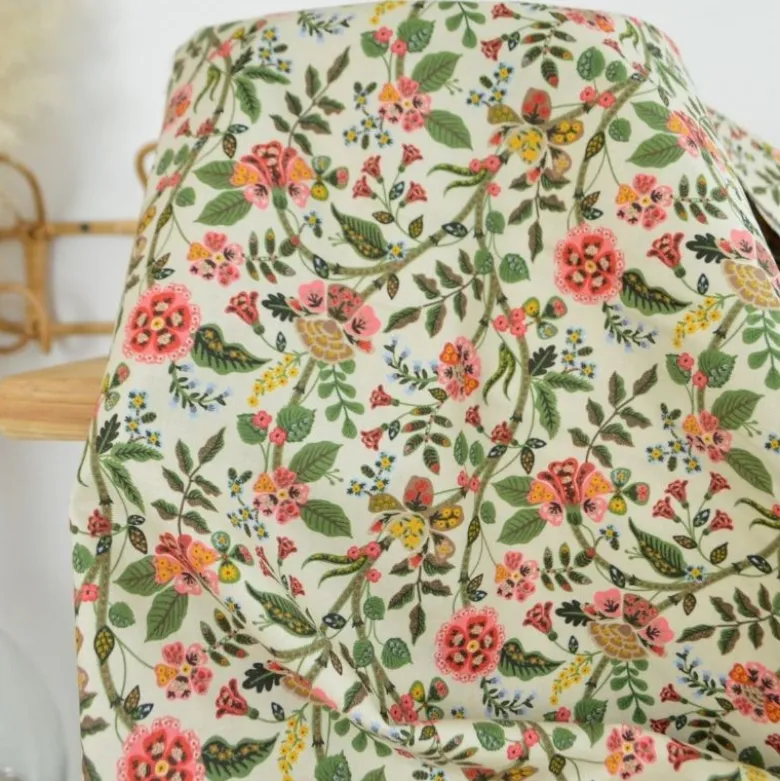 Tissu Rifle Paper motif fleurs indiennes fond écru - Collection Gracie