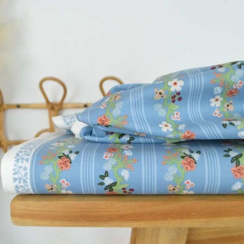 Tissu Rifle Paper motif fleurs et rayures Bleu - Collection Gracie