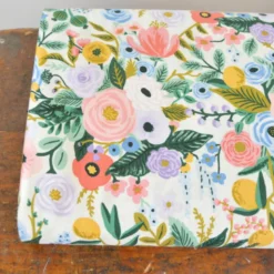 Tissu Rifle Paper motif fleurs - Collection Orchard