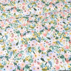 Tissu Rifle Paper Orchard motif fleurs fond Ecru - Collection Garden Party