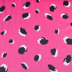 Tissu Satin de viscose motif leopard fond fuchsia