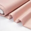 Tissu satin microfibre fluide uni vieux rose