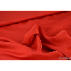 Tissu satin microfibre fluide uni rouge