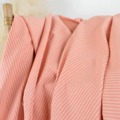 Tissu seersucker à rayures fines - Corail et Nude
