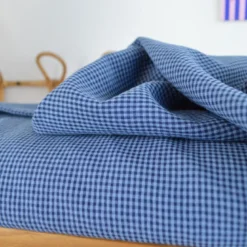 Tissu seersucker Vichy petits carreaux Bleu marine et bleu