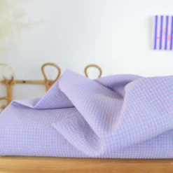 Tissu seersucker Vichy petits carreaux Bleu indigo et rose