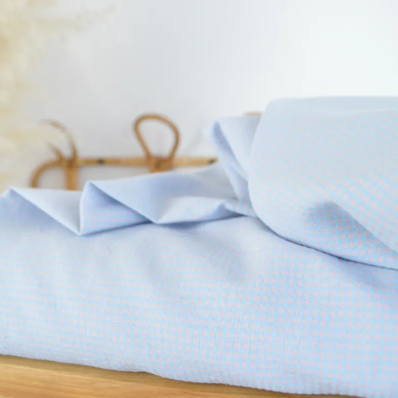Tissu seersucker Vichy petits carreaux Bleu et rose