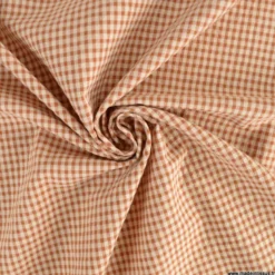 Tissu seersucker Vichy petits carreaux caramel et écru