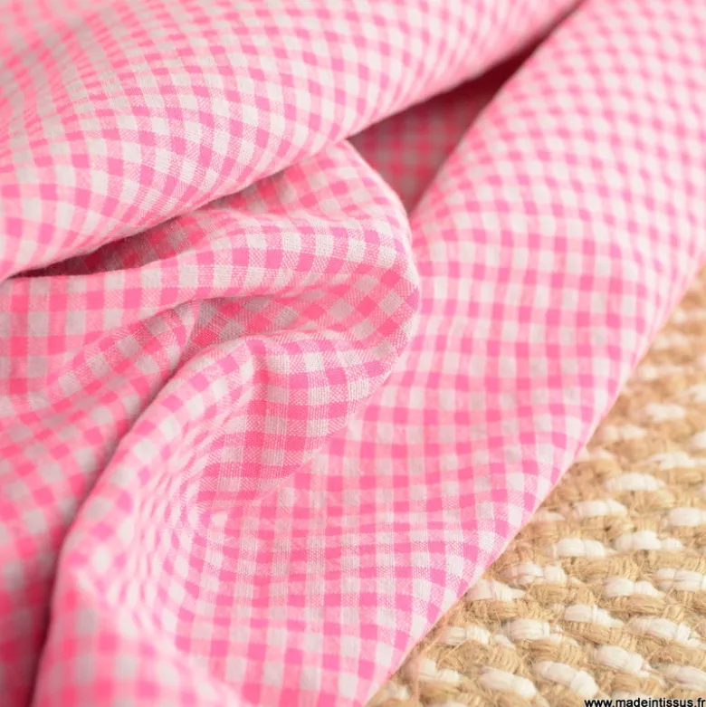 Tissu seersucker Vichy petits carreaux Rose Fluo - OEKO TEX
