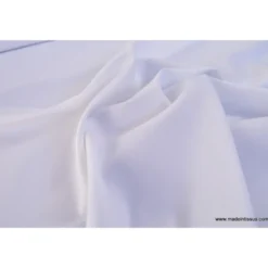 Tissu sergine blanc pour robe de mariée