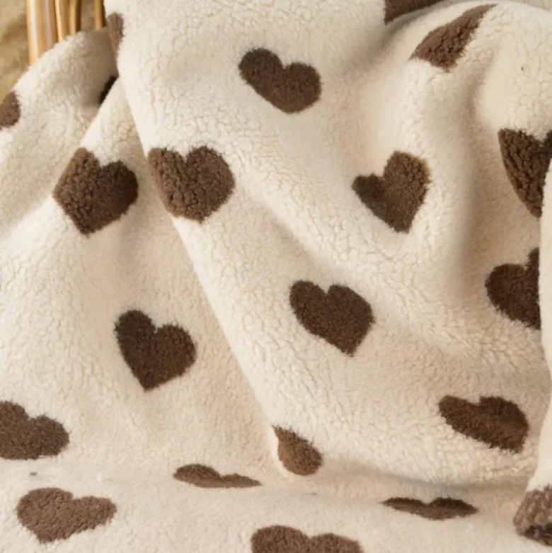 Tissu Sherpa lourde motif coeurs chocolat - OEKO TEX