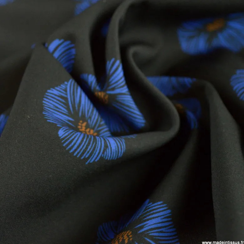 Tissu Softshell Poppy motifs fleurs bleues fond noir - oeko tex