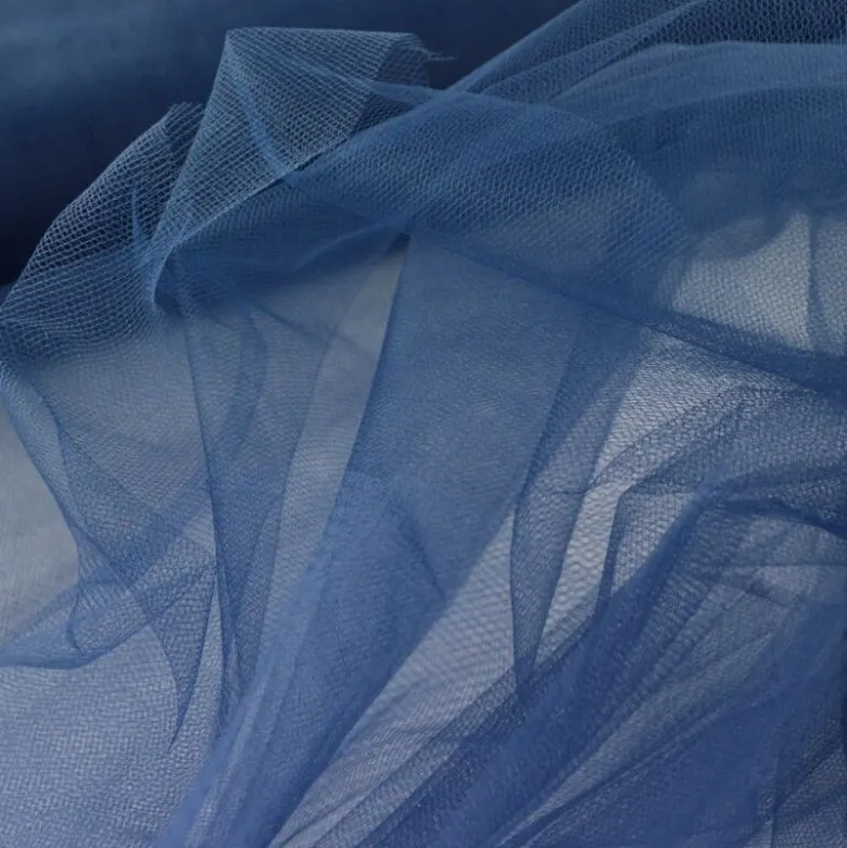 Tissu Tulle souple robe de mariée marine en 3.00m de large .