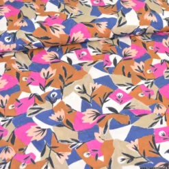Tissu viscose imprimée Paloma – fleurs graphiques fuchsia, ocre et bleu