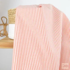 Tissu viscose mélangée à rayures tangerine et blanches
