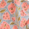 Tissu voile de coton motif fleurs corail et ocre fond rayé