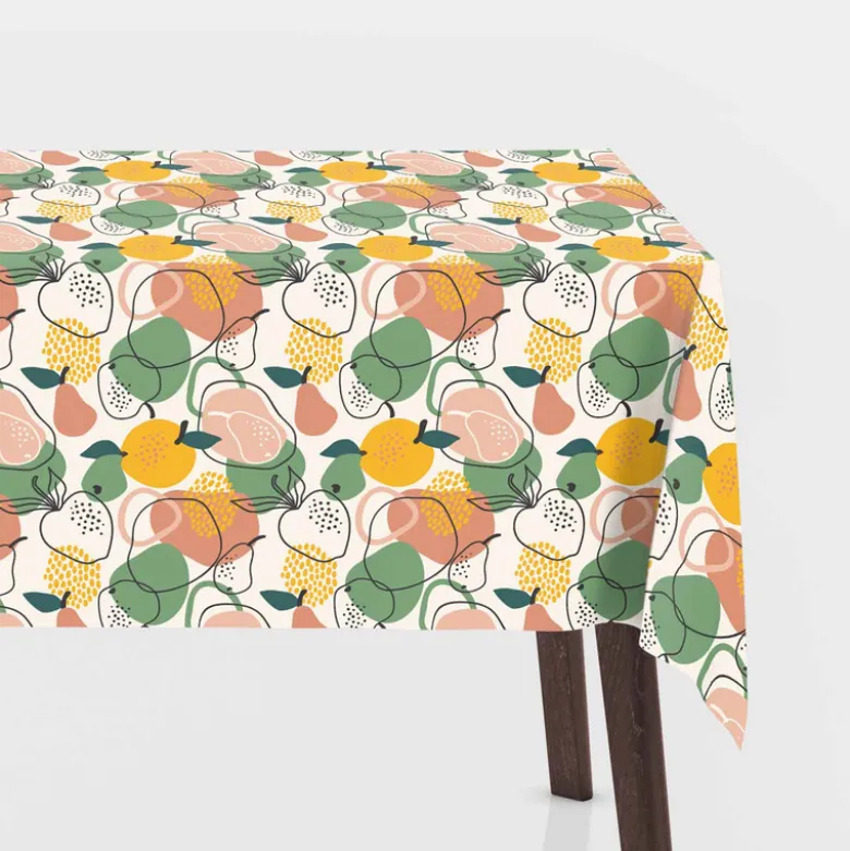 Toile cirée motif fruits fond blanc cassé