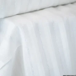 Voile de coton Blanc à fines rayures Lurex