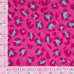 Voile de coton matelassée Ravika motif léopard fond rose fuchsia